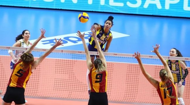 Fenerbahçe, Cim-Bom'dan Rövanşı Aldı
