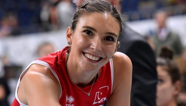 Naz Aydemir Akyol kimdir?