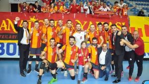 Cim-Bom Halkbank'ı Puansız Yolladı