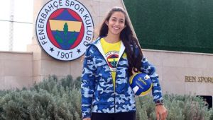 'Fenerbahçe'de oynamak, İstanbul'da yaşamak istedim'