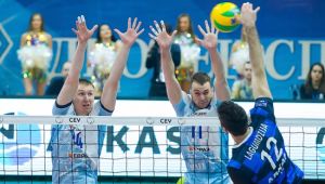 Arkas Spor, Avrupa'da kayıp
