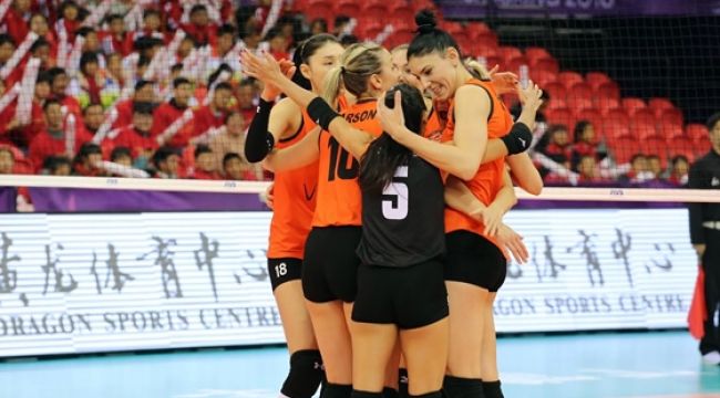 Eczacıbaşı VitrA, namağlup yarı finalde