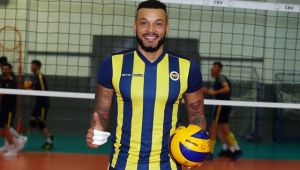 Kübalı smaçör Salvador Hidalgo Oliva Fenerbahçe'de