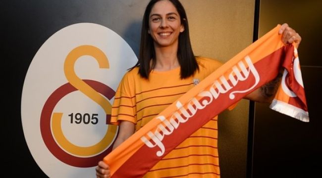 Güldeniz Önal Galatasaray'a Döndü!
