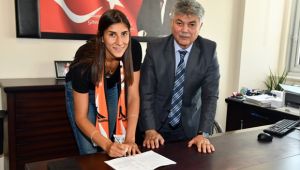 Merve Nezir Karayolları'nda!