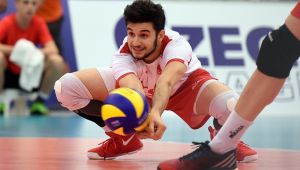 Bursa BŞB'ne milli libero