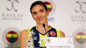 Naz Aydemir Akyol'a Büyük Onur