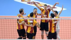 İlk devrenin lideri Galatasaray