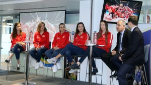 Filenin Sultanları, Voleybolseverlerle Buluştu