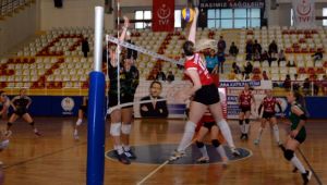 Kadınlar Yarı Final Etabı'nda İkinci Gün Sona Erdi