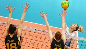 Vakıfbank Yarı Finalde!