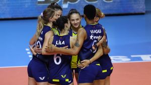 Fenerbahçe Opet yeni sezona galibiyetle başladı