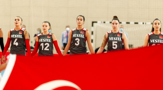 Genç Sultanlar İtalya'yı da devirdi!