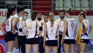 VakıfBank'tan ligde beşte beş