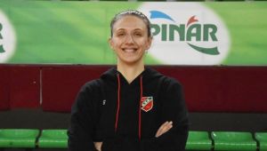 Çağla Cinan Karşıyaka'da