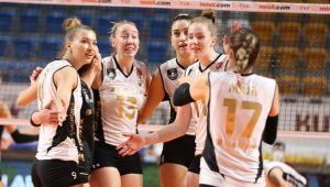  Lider VakıfBank galibiyet sayısını 20'ye çıkardı 
