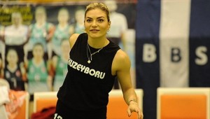 Elif Kavrar, Sakarya'da