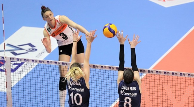 Eczacıbaşı VitrA, Kupa Voley'de finalde