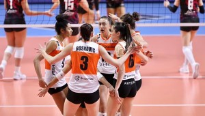 Eczacıbaşı VitrA, Şampiyonlar Ligi'ne Veda Etti (foto)
