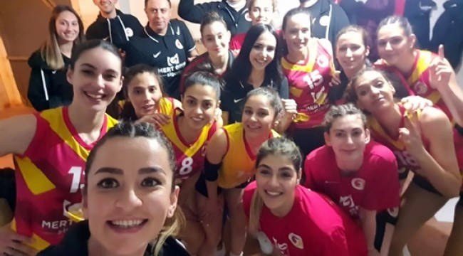 Mert Grup Sigorta 25'te 25'le Final Etabı'nda