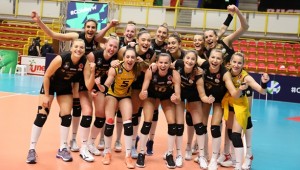 VakıfBank, Devler Ligi'nde finalde