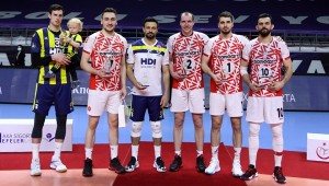 Efeler Ligi’nde Madalya, Kupa ve Ödüller Sahiplerini Buldu