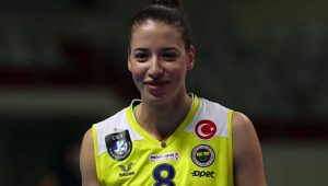 Fenerbahçe, Dicle Nur Babat ile devam dedi