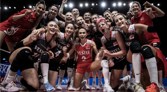 Filenin Sultanları Dörtlü Finalde!