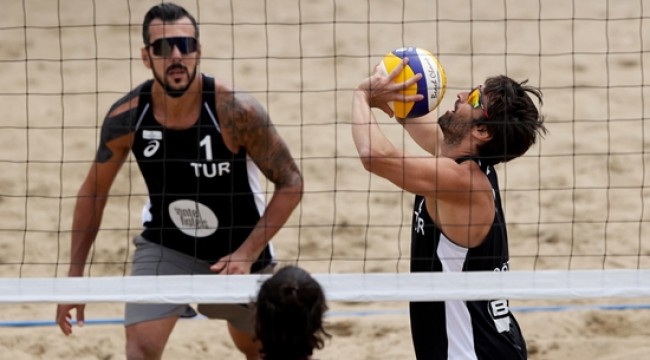 Milli Takımlarımız, Continental Cup'ta Çeyrek Finalde