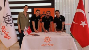Rota Koleji Teknik Kadrosuyla İmzaları Attı