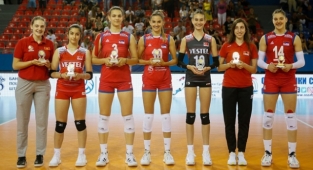 2 Oyuncumuz Rüya Takımda