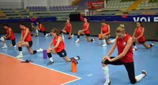 Nilüfer'in Sultanları sezonu açtı
