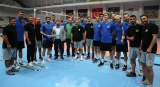 Bursa Büyükşehir Belediyespor Çalışmalara Başladı