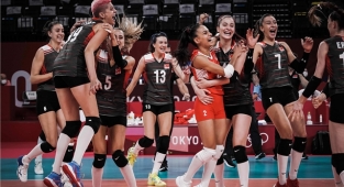 Sultanlar Rusya'yı Son Sette Devirdi 