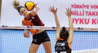 Galatasaray, Eczacıbaşı Dynavit'e set vermedi