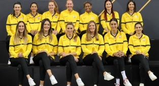 VakıfBank'ta 35'inci sezonun perdesi açıldı