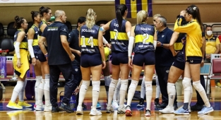 Adam voleybol şaşırtıyor! 