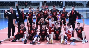 Ziraat'li Gençler lige galibiyetle başladı