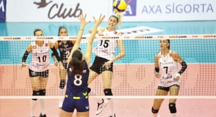 Derbinin galibi Eczacıbaşı Dynavit