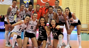 Eczacıbaşı Dynavit, CEV Kupası'na galibiyetle başladı