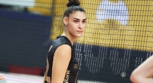 VakıfBank altyapıdan bir oyuncu daha kazandı