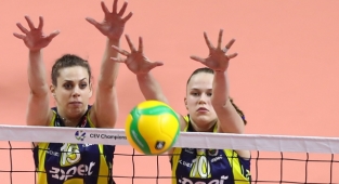 Fenerbahçe, CEV Şampiyonlar Ligi'nde 4'te 4 yaptı
