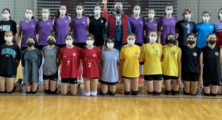 Altyapı Kız Milli Takımlar Sporcu Taramaları Antalya'da Yapıldı 