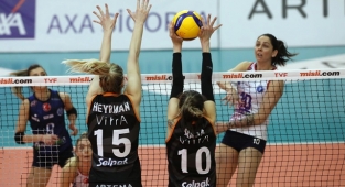 Eczacıbaşı Dynavit, rakibine set vermedi