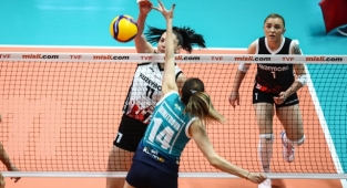 Erteleme Maçının Galibi PTT Oldu