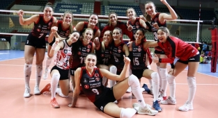 Türk Hava Yolları, Fenerbahçe'yi son sette devirdi