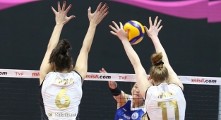 VakıfBank, Sarıyer deplasmanında set vermedi