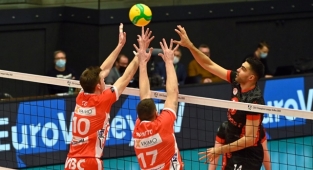 Ziraat Bankkart, Maaseik'e 3-2 Mağlup Oldu 