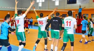 Akkuş Belediyespor Efeler Ligi İçin Son Virajda 