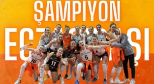 Eczacıbaşı Dynavit, CEV Kupası Şampiyonu
